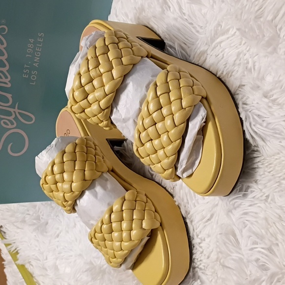 New Seychelles Novelty Women's Leather Butter Yellow Platform Sandals SZ 7.5 - Picture 6 of 15
